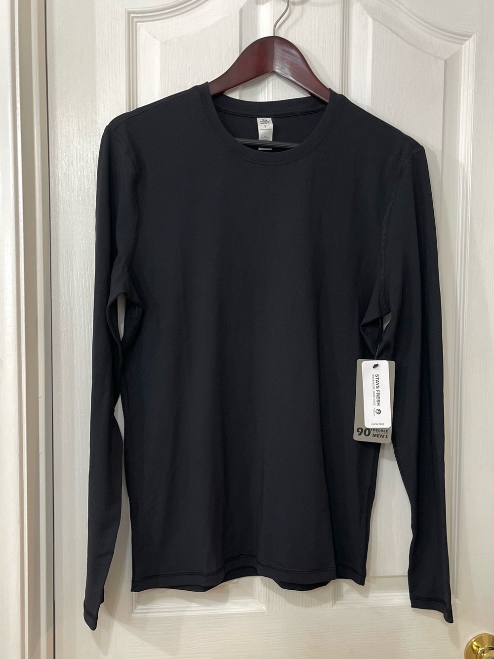 90 Degree By Reflex Men's Black Long Sleeve Crew Shirt